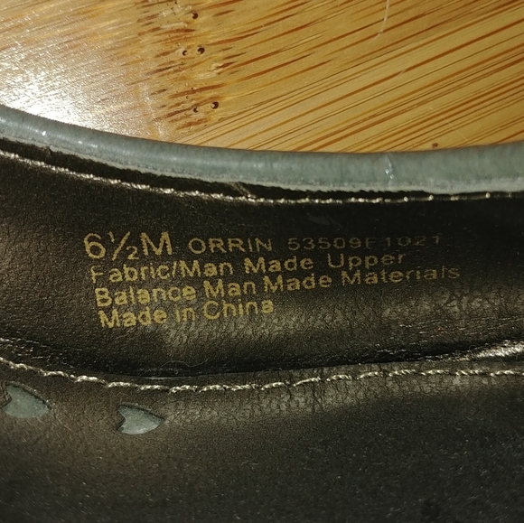 libby. edeman shoes - Picture 6 of 6